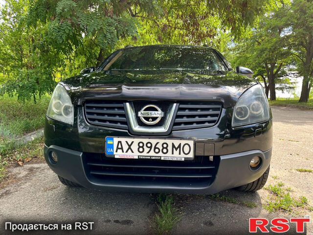 Черный Ниссан Кашкай, объемом двигателя 1.6 л и пробегом 214 тыс. км за 7500 $, фото 7 на Automoto.ua