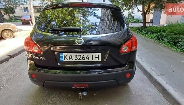 Черный Ниссан Кашкай, объемом двигателя 2 л и пробегом 299 тыс. км за 8800 $, фото 6 на Automoto.ua