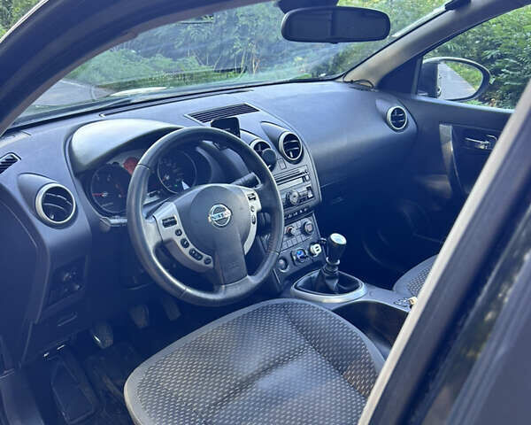 Черный Ниссан Кашкай, объемом двигателя 1.46 л и пробегом 262 тыс. км за 8200 $, фото 10 на Automoto.ua