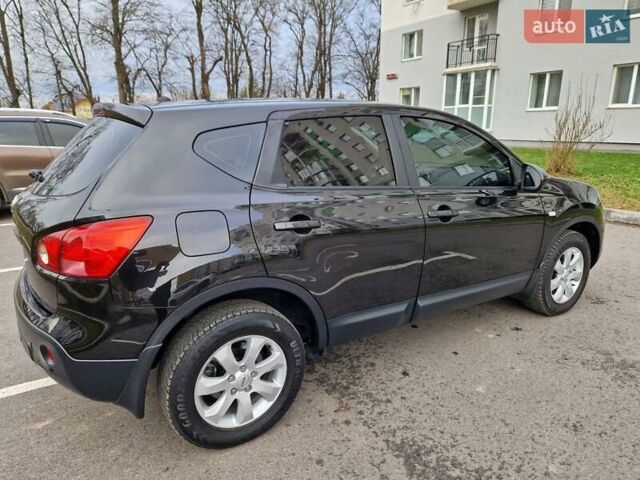 Черный Ниссан Кашкай, объемом двигателя 2 л и пробегом 65 тыс. км за 10400 $, фото 27 на Automoto.ua