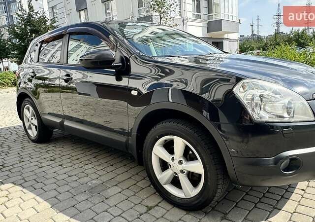 Черный Ниссан Кашкай, объемом двигателя 2 л и пробегом 240 тыс. км за 9200 $, фото 5 на Automoto.ua