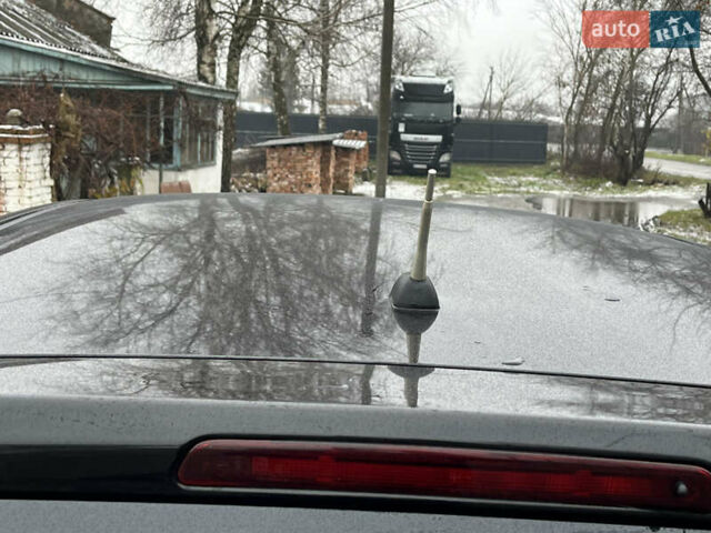 Черный Ниссан Кашкай, объемом двигателя 1.46 л и пробегом 236 тыс. км за 8300 $, фото 5 на Automoto.ua