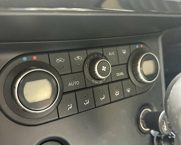 Черный Ниссан Кашкай, объемом двигателя 2 л и пробегом 192 тыс. км за 8920 $, фото 22 на Automoto.ua