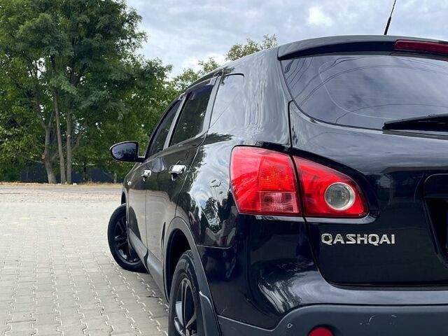 Черный Ниссан Кашкай, объемом двигателя 2 л и пробегом 211 тыс. км за 7750 $, фото 3 на Automoto.ua