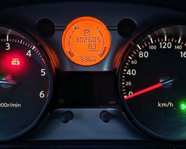 Чорний Ніссан Кашкай, об'ємом двигуна 2 л та пробігом 300 тис. км за 7900 $, фото 33 на Automoto.ua