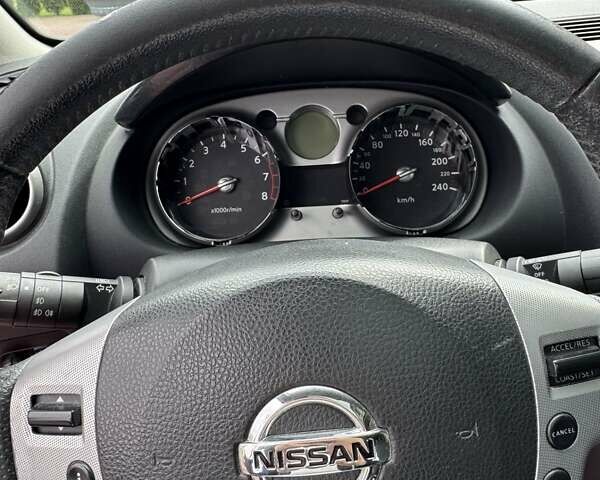 Черный Ниссан Кашкай, объемом двигателя 2 л и пробегом 251 тыс. км за 8500 $, фото 37 на Automoto.ua