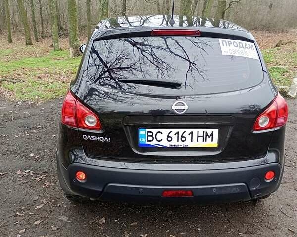 Черный Ниссан Кашкай, объемом двигателя 2 л и пробегом 157 тыс. км за 8600 $, фото 1 на Automoto.ua