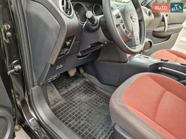 Черный Ниссан Кашкай, объемом двигателя 2 л и пробегом 65 тыс. км за 10400 $, фото 62 на Automoto.ua