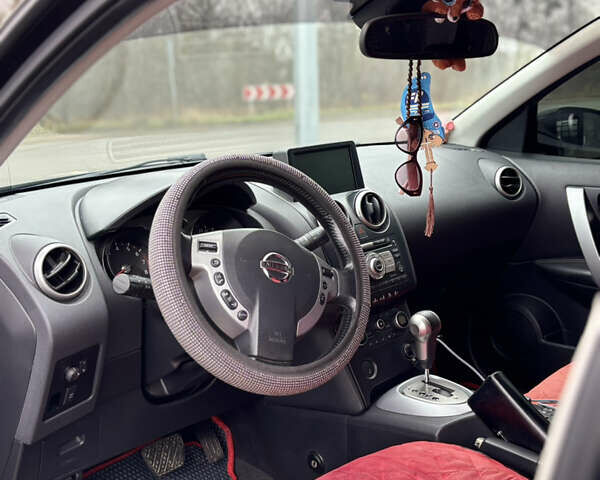 Черный Ниссан Кашкай, объемом двигателя 2 л и пробегом 150 тыс. км за 9200 $, фото 17 на Automoto.ua