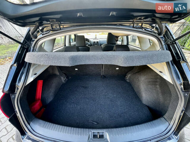 Черный Ниссан Кашкай, объемом двигателя 2 л и пробегом 202 тыс. км за 9500 $, фото 29 на Automoto.ua