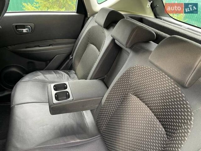 Чорний Ніссан Кашкай, об'ємом двигуна 2 л та пробігом 266 тис. км за 6800 $, фото 9 на Automoto.ua