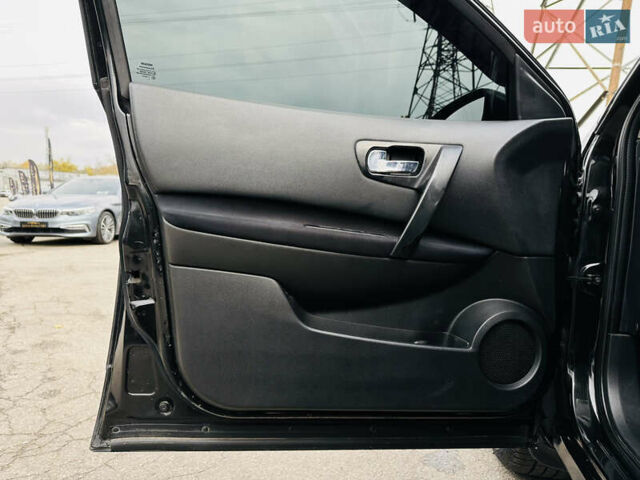 Черный Ниссан Кашкай, объемом двигателя 2 л и пробегом 329 тыс. км за 7200 $, фото 14 на Automoto.ua