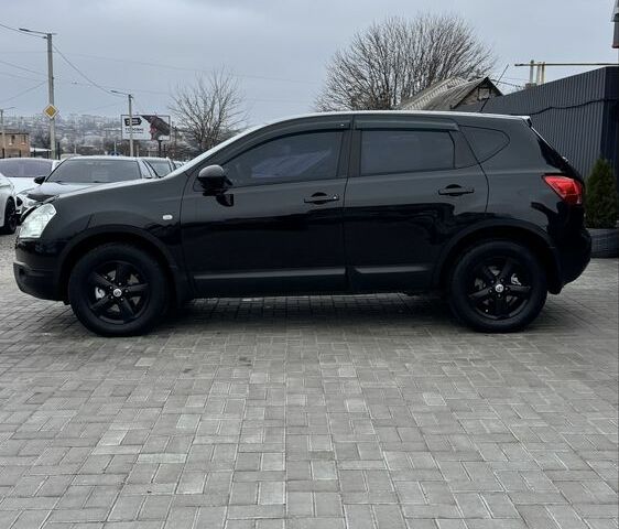 Черный Ниссан Кашкай, объемом двигателя 2 л и пробегом 215 тыс. км за 8300 $, фото 7 на Automoto.ua