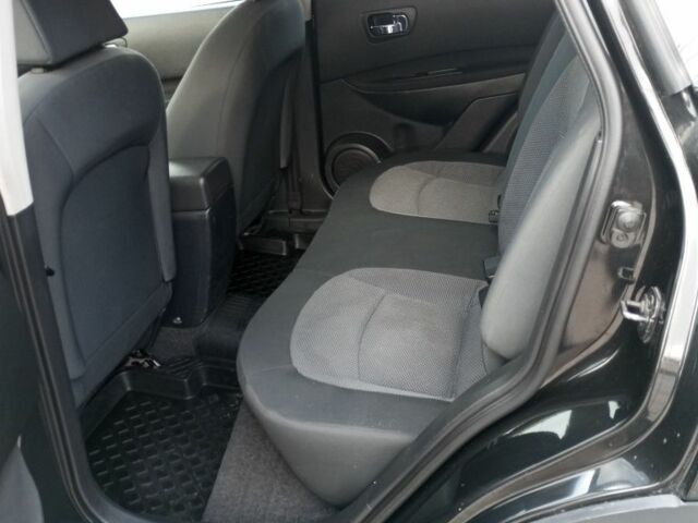 Чорний Ніссан Кашкай, об'ємом двигуна 1.6 л та пробігом 131 тис. км за 8700 $, фото 12 на Automoto.ua