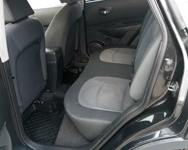 Чорний Ніссан Кашкай, об'ємом двигуна 1.6 л та пробігом 131 тис. км за 8700 $, фото 15 на Automoto.ua