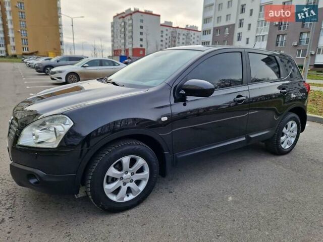 Черный Ниссан Кашкай, объемом двигателя 2 л и пробегом 65 тыс. км за 10400 $, фото 18 на Automoto.ua