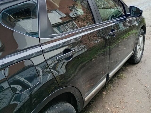 Черный Ниссан Кашкай, объемом двигателя 2 л и пробегом 298 тыс. км за 8300 $, фото 4 на Automoto.ua