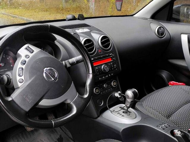 Чорний Ніссан Кашкай, об'ємом двигуна 2 л та пробігом 237 тис. км за 7555 $, фото 7 на Automoto.ua