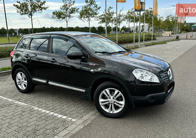 Черный Ниссан Кашкай, объемом двигателя 2 л и пробегом 176 тыс. км за 8270 $, фото 7 на Automoto.ua