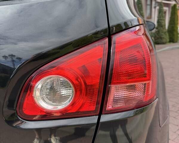 Черный Ниссан Кашкай, объемом двигателя 2 л и пробегом 251 тыс. км за 8500 $, фото 25 на Automoto.ua