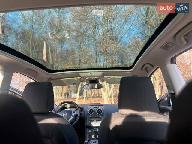 Черный Ниссан Кашкай, объемом двигателя 2 л и пробегом 219 тыс. км за 9300 $, фото 8 на Automoto.ua