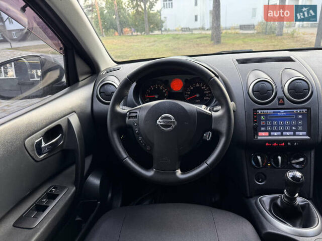 Черный Ниссан Кашкай, объемом двигателя 2 л и пробегом 173 тыс. км за 8800 $, фото 21 на Automoto.ua