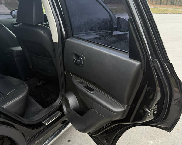 Черный Ниссан Кашкай, объемом двигателя 2 л и пробегом 295 тыс. км за 9200 $, фото 8 на Automoto.ua