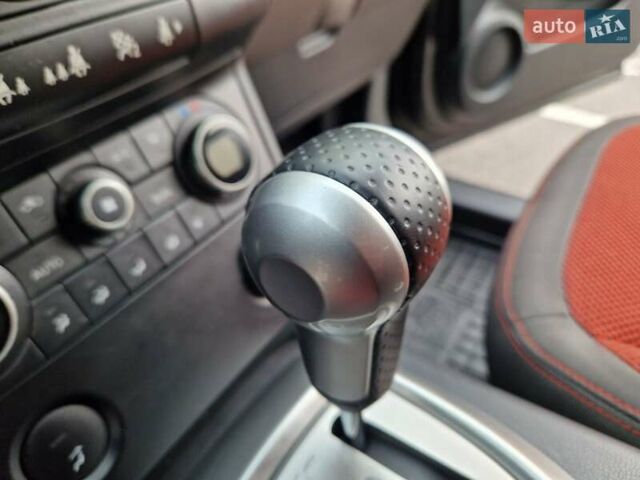 Черный Ниссан Кашкай, объемом двигателя 2 л и пробегом 65 тыс. км за 10400 $, фото 70 на Automoto.ua