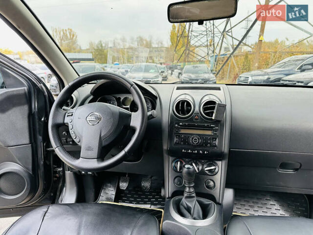 Черный Ниссан Кашкай, объемом двигателя 2 л и пробегом 329 тыс. км за 7200 $, фото 19 на Automoto.ua