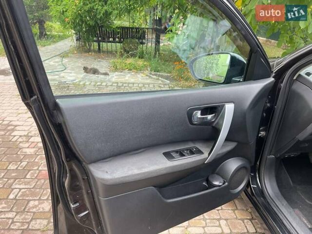 Чорний Ніссан Кашкай, об'ємом двигуна 2 л та пробігом 266 тис. км за 6800 $, фото 11 на Automoto.ua