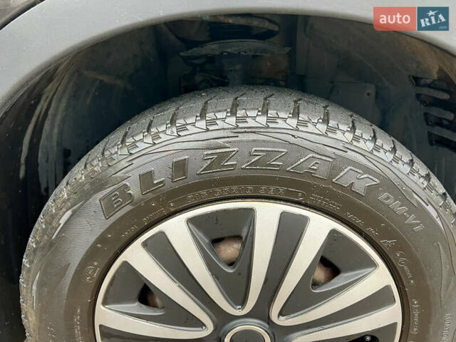 Чорний Ніссан Кашкай, об'ємом двигуна 2 л та пробігом 223 тис. км за 8700 $, фото 27 на Automoto.ua