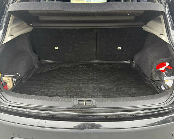 Черный Ниссан Кашкай, объемом двигателя 2 л и пробегом 295 тыс. км за 9200 $, фото 7 на Automoto.ua