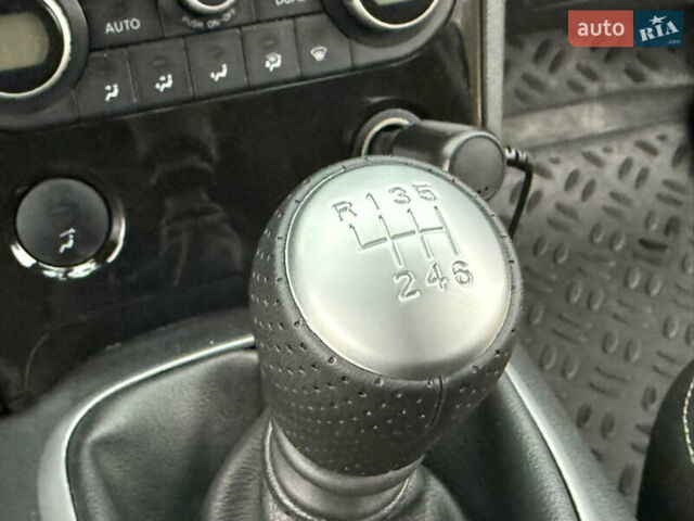 Черный Ниссан Кашкай, объемом двигателя 1.5 л и пробегом 289 тыс. км за 7900 $, фото 13 на Automoto.ua