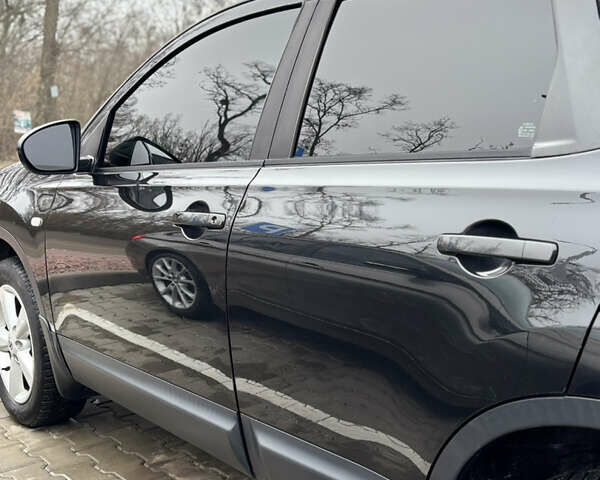 Черный Ниссан Кашкай, объемом двигателя 2 л и пробегом 150 тыс. км за 9200 $, фото 11 на Automoto.ua