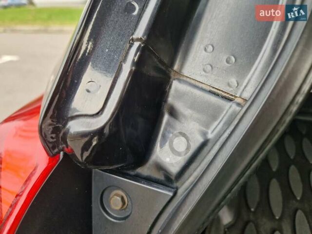 Черный Ниссан Кашкай, объемом двигателя 2 л и пробегом 65 тыс. км за 10400 $, фото 85 на Automoto.ua