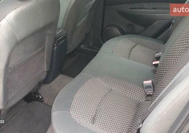 Чорний Ніссан Кашкай, об'ємом двигуна 1.5 л та пробігом 234 тис. км за 8099 $, фото 16 на Automoto.ua