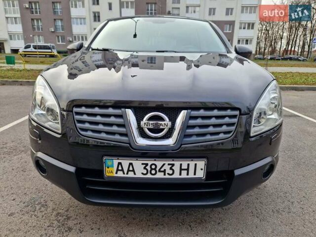 Черный Ниссан Кашкай, объемом двигателя 2 л и пробегом 65 тыс. км за 10400 $, фото 3 на Automoto.ua