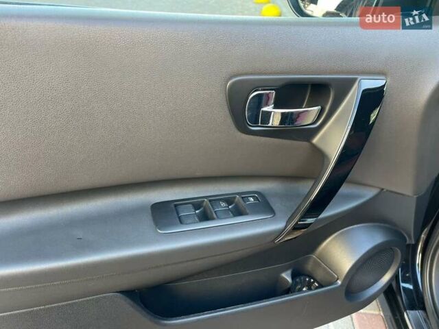 Черный Ниссан Кашкай, объемом двигателя 2 л и пробегом 167 тыс. км за 7900 $, фото 14 на Automoto.ua