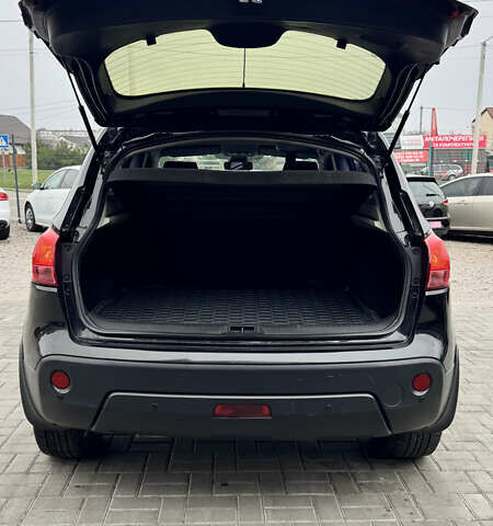 Чорний Ніссан Кашкай, об'ємом двигуна 2 л та пробігом 215 тис. км за 8300 $, фото 8 на Automoto.ua