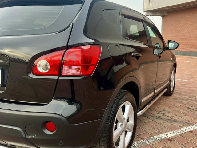 Черный Ниссан Кашкай, объемом двигателя 2 л и пробегом 127 тыс. км за 8700 $, фото 36 на Automoto.ua