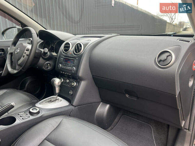 Черный Ниссан Кашкай, объемом двигателя 2 л и пробегом 127 тыс. км за 8700 $, фото 47 на Automoto.ua