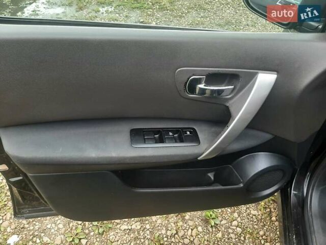 Чорний Ніссан Кашкай, об'ємом двигуна 2 л та пробігом 236 тис. км за 8000 $, фото 9 на Automoto.ua