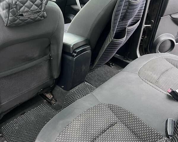 Черный Ниссан Кашкай, объемом двигателя 1.46 л и пробегом 262 тыс. км за 8200 $, фото 28 на Automoto.ua