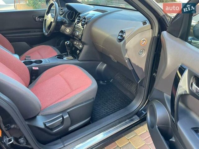 Черный Ниссан Кашкай, объемом двигателя 2 л и пробегом 167 тыс. км за 7900 $, фото 19 на Automoto.ua