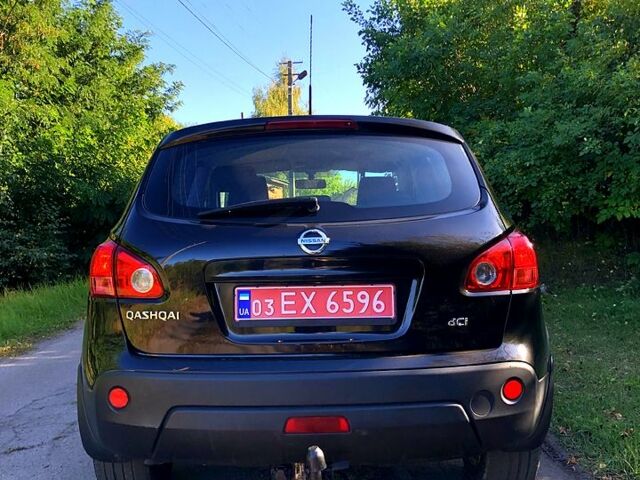 Черный Ниссан Кашкай, объемом двигателя 1.5 л и пробегом 237 тыс. км за 8600 $, фото 2 на Automoto.ua