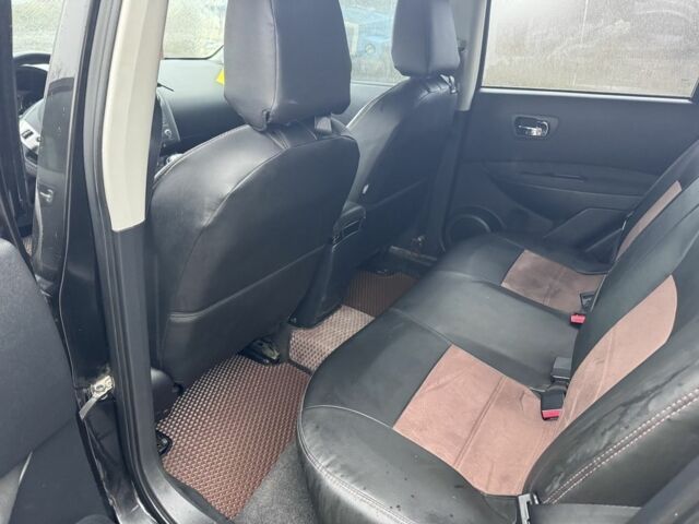 Черный Ниссан Кашкай, объемом двигателя 2 л и пробегом 206 тыс. км за 7200 $, фото 13 на Automoto.ua