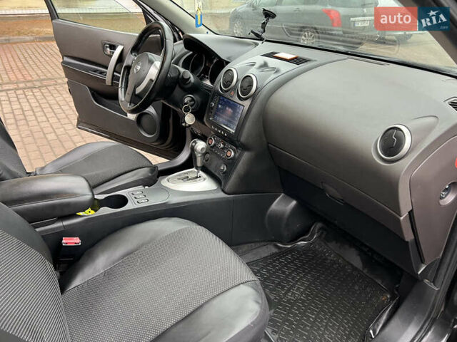 Чорний Ніссан Кашкай, об'ємом двигуна 2 л та пробігом 223 тис. км за 8700 $, фото 26 на Automoto.ua