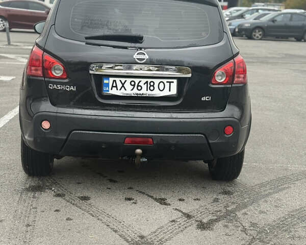 Черный Ниссан Кашкай, объемом двигателя 1.6 л и пробегом 230 тыс. км за 8500 $, фото 4 на Automoto.ua