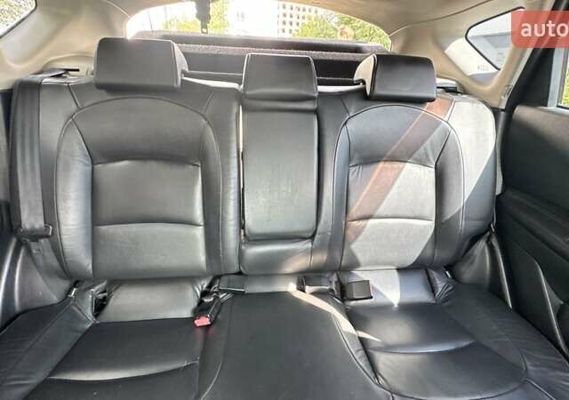 Черный Ниссан Кашкай, объемом двигателя 2 л и пробегом 240 тыс. км за 9200 $, фото 24 на Automoto.ua