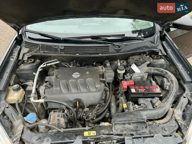 Чорний Ніссан Кашкай, об'ємом двигуна 2 л та пробігом 223 тис. км за 8700 $, фото 29 на Automoto.ua